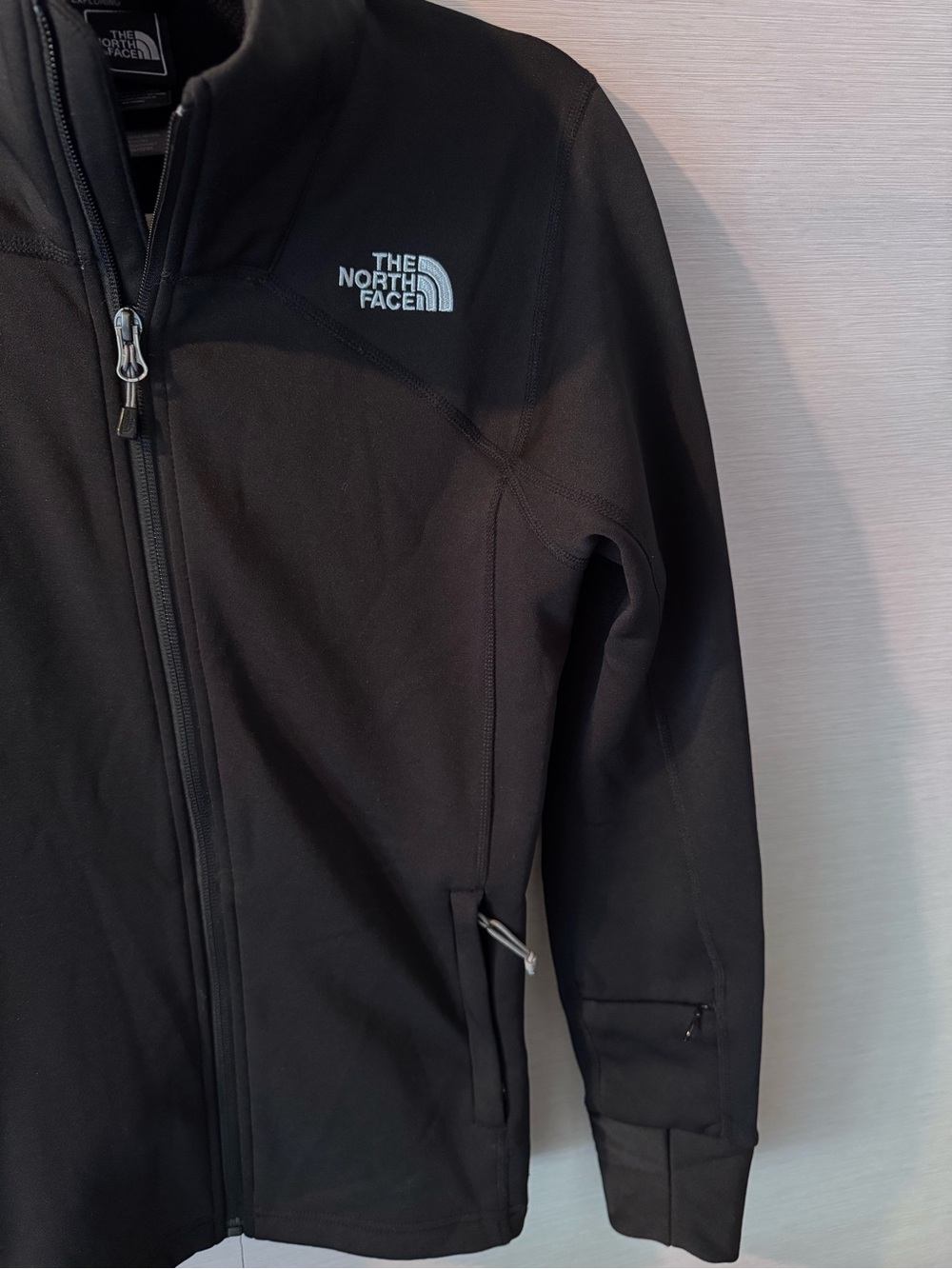 The North Face Black Softshell Performance Jacket - Picture 3 of 9